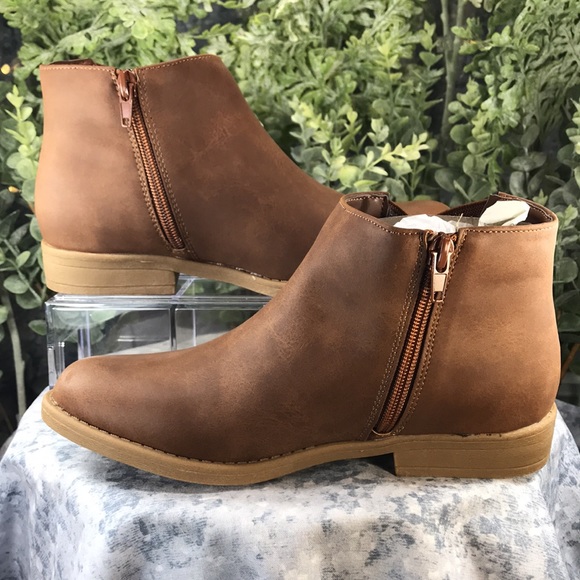 American Eagle by Payless Zuri Star Cognac Zip Booties Girls 4M🌟NWT&NIB🌟 - Picture 4 of 9
